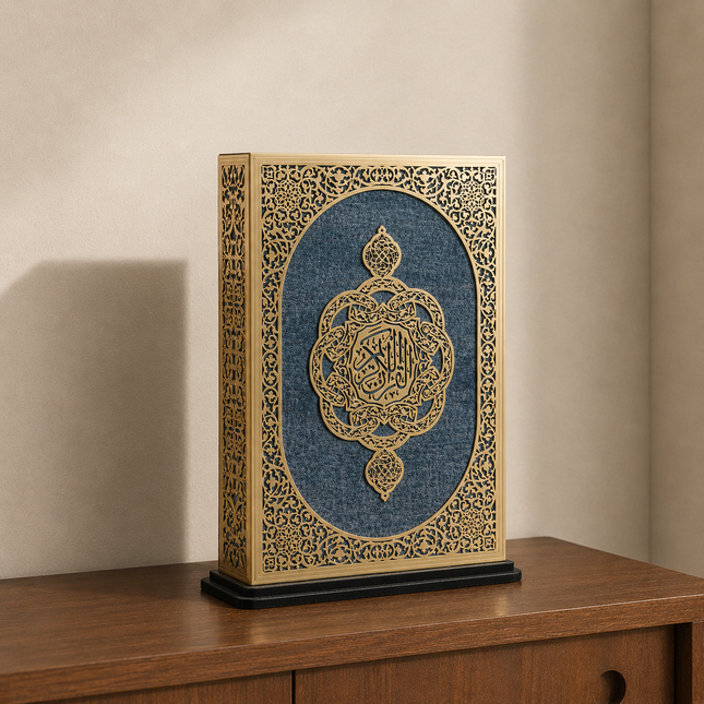 20x27 Cm Sevilla Gold Pleksili Orta Boy Dik Kuran-ı Kerim Kutusu