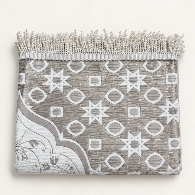 Elegante İnci Lüks Seccade (70x110 cm – 1100 gr)