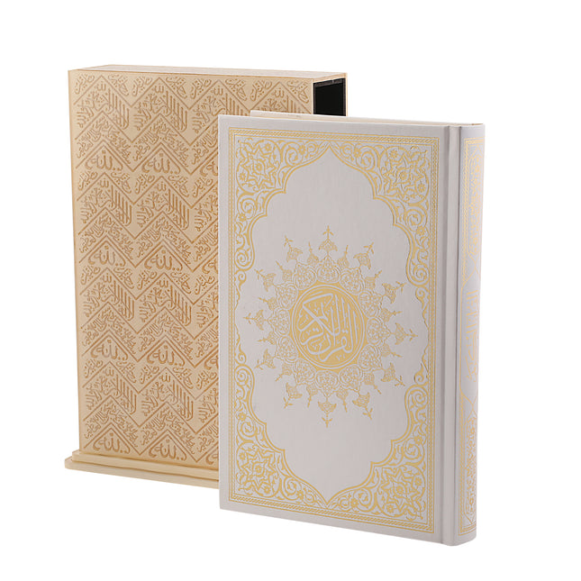 20x26 Cm Kâbe Örtüsü Pleksili Boyama Dikey Kur'an-ı Kerim Kutusu