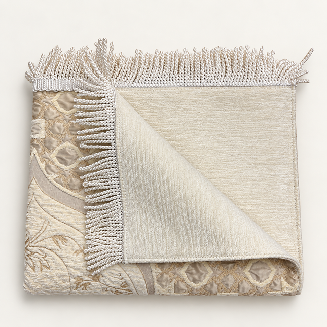 Elegante İnci Lüks Seccade (70x110 cm – 1100 gr)