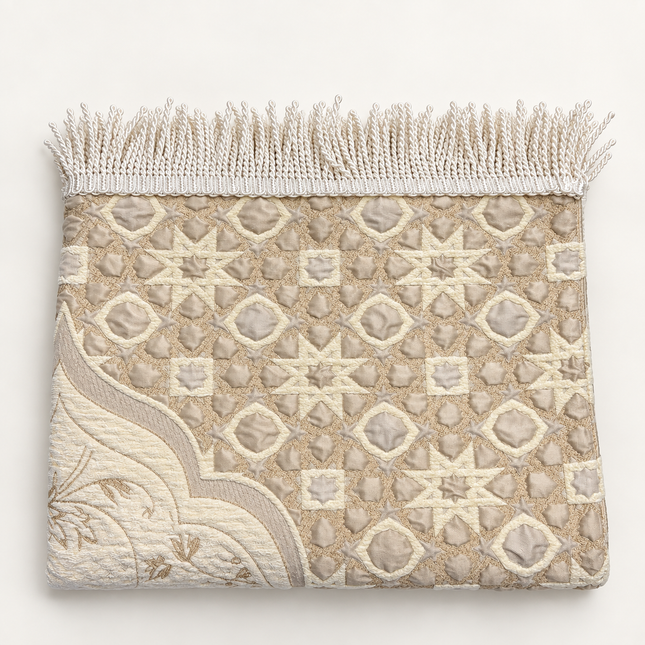 Elegante İnci Lüks Seccade (70x110 cm – 1100 gr)