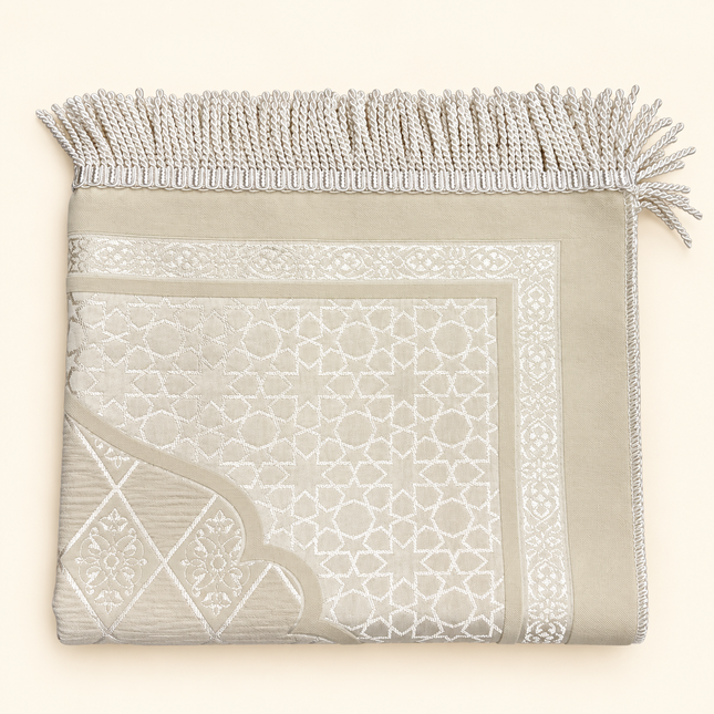 Lüks Saçaklı Zümrüt Seccade (70x110 cm – 480 gr)
