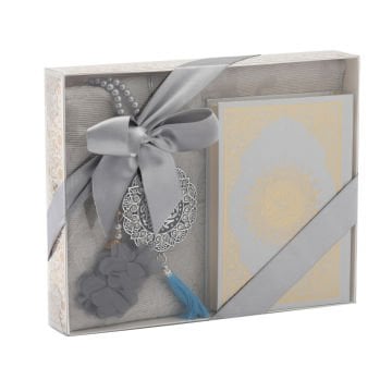 Hediyelik Kuran-ı Kerim Seccade Otosüs Tesbih Seti 16'Lı