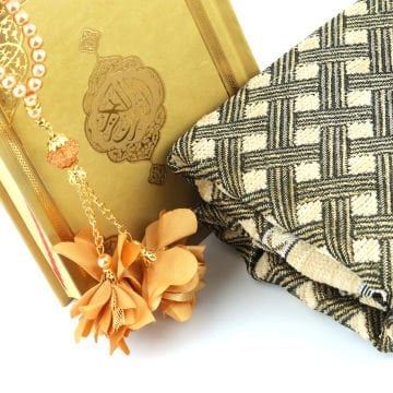 Haznedar Seccade Kuran-ı Kerim Tesbih Kutusu