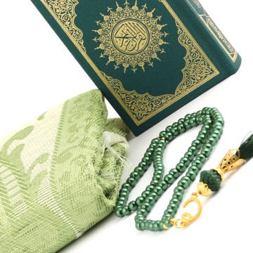 17x17x8 Cm Camlı Seccade Kuran-ı Kerim Tesbih Kutusu Yeşil