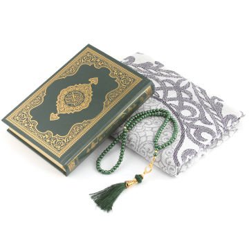 Hediyelik Kuran-ı Kerim Seccade Tesbih Seti Yeşil
