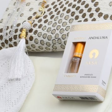 Hediyelik Seccade Eşarp Tesbih Takke Ve Esans Seti