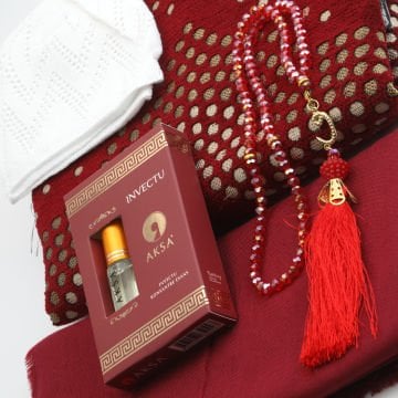 Hediyelik Seccade Eşarp Tesbih Takke Ve Esans Seti Bordo