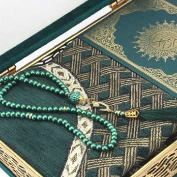 20x28 Cm Kuran-ı Kerim Seccade Tesbih Kutusu