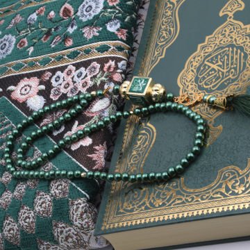 Hediyelik Seccade Kuran-ı Kerim Tesbih Seti Yeşil