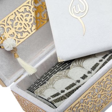 Hediyelik Kuran-ı Kerim Seccade Tesbih Sandık Seti Krem