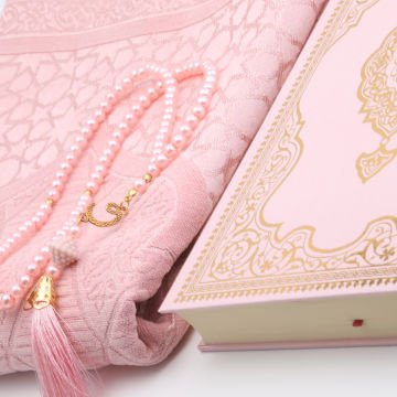 Hediyelik Seccade Kuran-ı Kerim Tesbih Seti Pembe